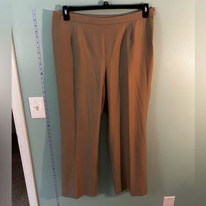 ☀️Le Suit Women’s Khaki Pants☀️